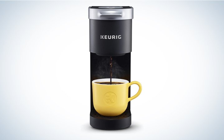  Keurig K-Mini Coffee Maker, Single Serve K-Cup Pod Coffee Brewer has the best coffee maker reviews for single servings.