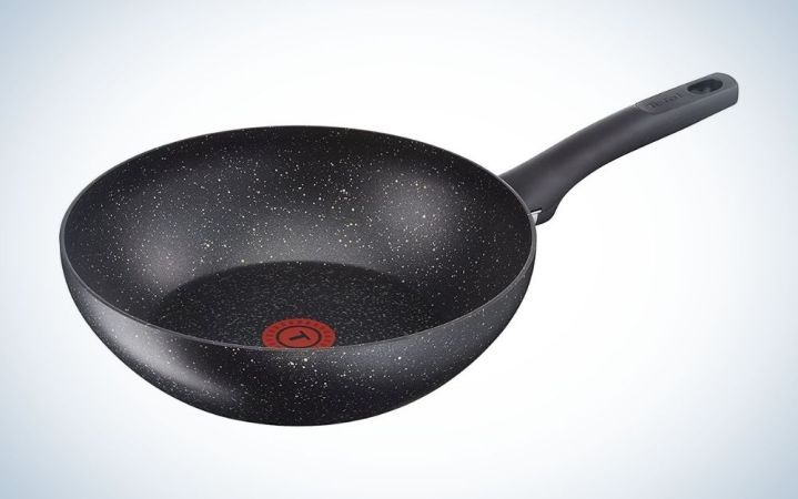  Black aluminum wok