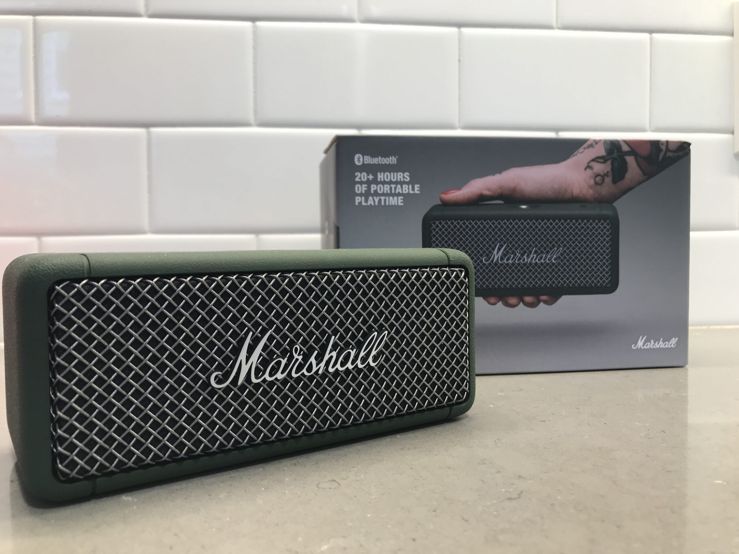 Marshall bluetooth speaker t orders mobile