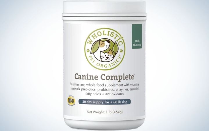  wholistic canine is the best multivitamin for dogs