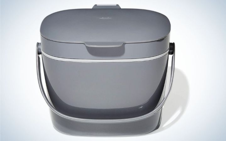  The NEW OXO Good Grips compost bin is the best for apartment dwellers.