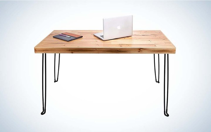  The Sleekform is the best no-assembly folding desk.