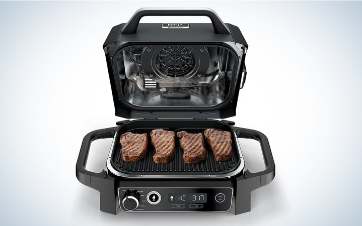  A Ninja 7-in-1 Master Grill on a blue and white background