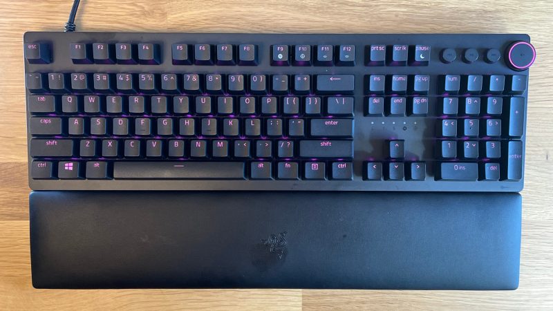  Razer Huntsman V2 Review