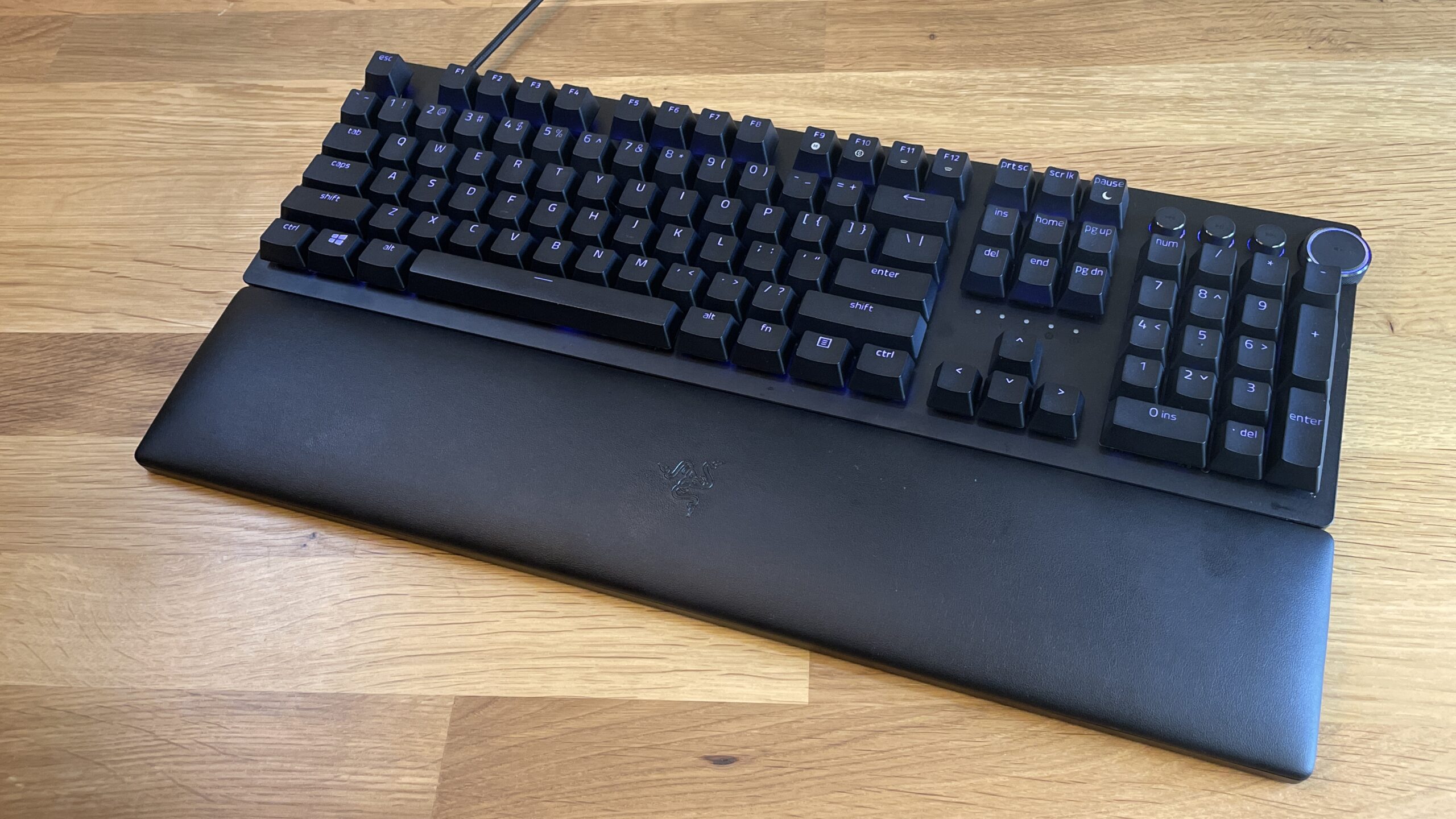 Razer Huntsman V2 Review