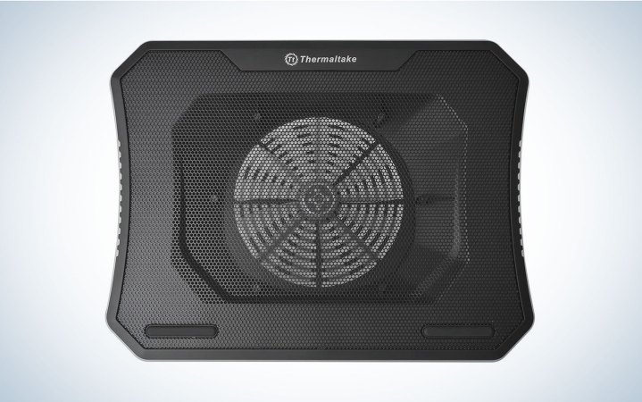  Thermaltake Massive is the best laptop cooling pad.