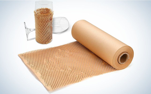 This honeycomb paper is the best recyclable wrapping paper.