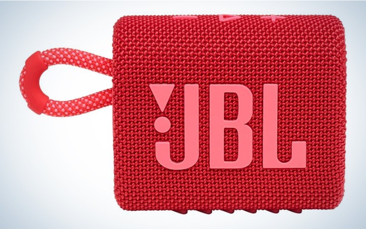  JBL Go 3 red Bluetooth speaker product image