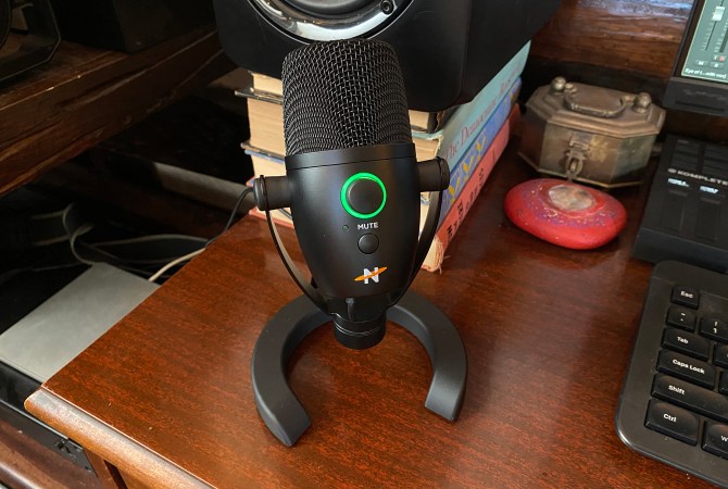 The Neat Microphones Bumblebee II USB mic sitting on a desk