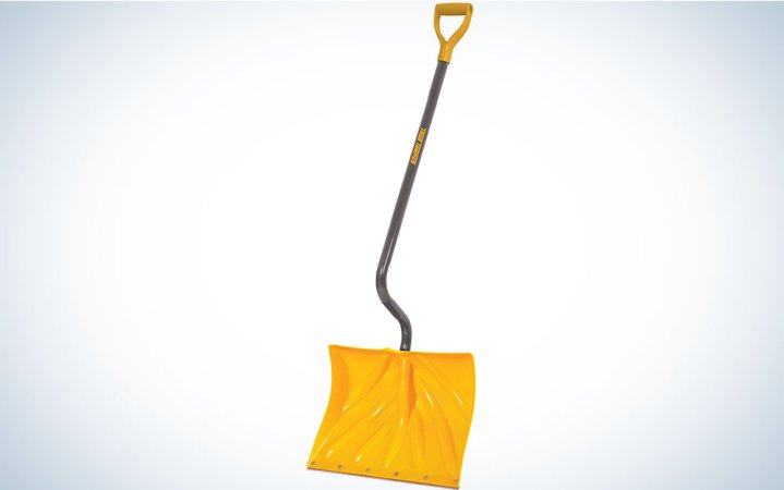  True Temper Ergonomic Shovel on a white background