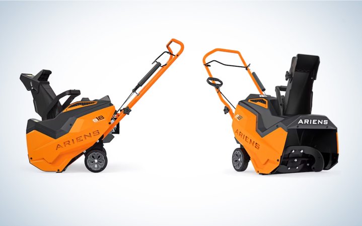  Ariens compact snow blower