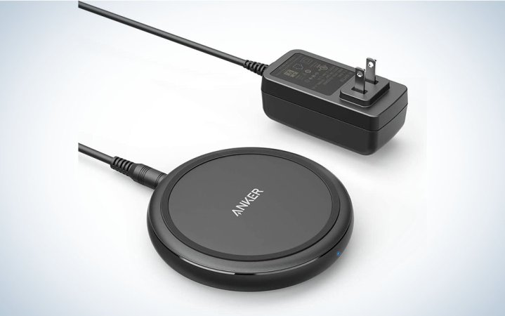  Anker wireless charger on a white background