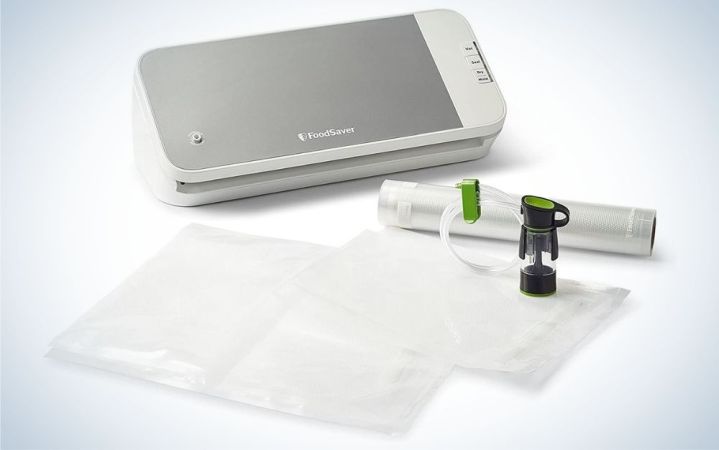  FoodSaver VS2150 Vacuum Sealing System is the best vacuum sealer.