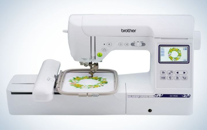  The Brother SE1900 Sewing and Embroidery Machine on a plain background.