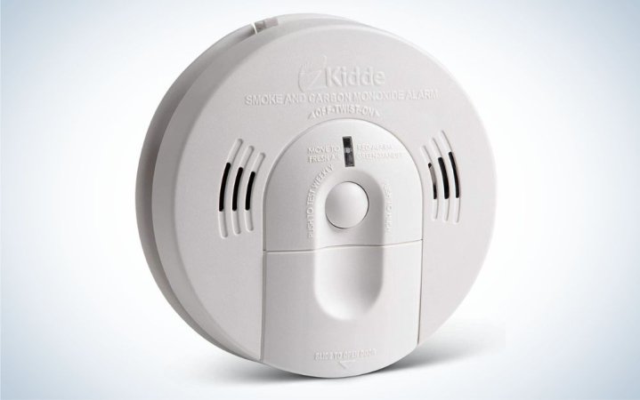  Kidde Smoke & Carbon Monoxide Detector is the best smoke and carbon monoxide detector.