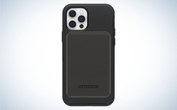  OtterBox wireless 5K mAh power bank is the best battery.