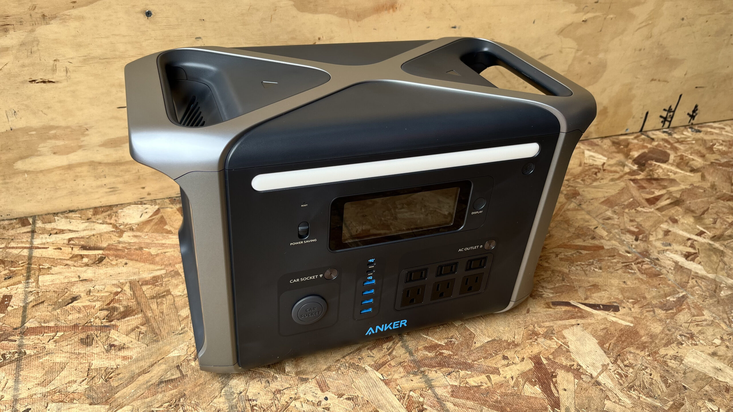 Anker 757 PowerHouse portable generator review