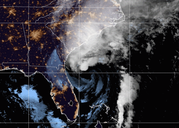 Hurricane Ian Category 1 Carolina coast satellite image