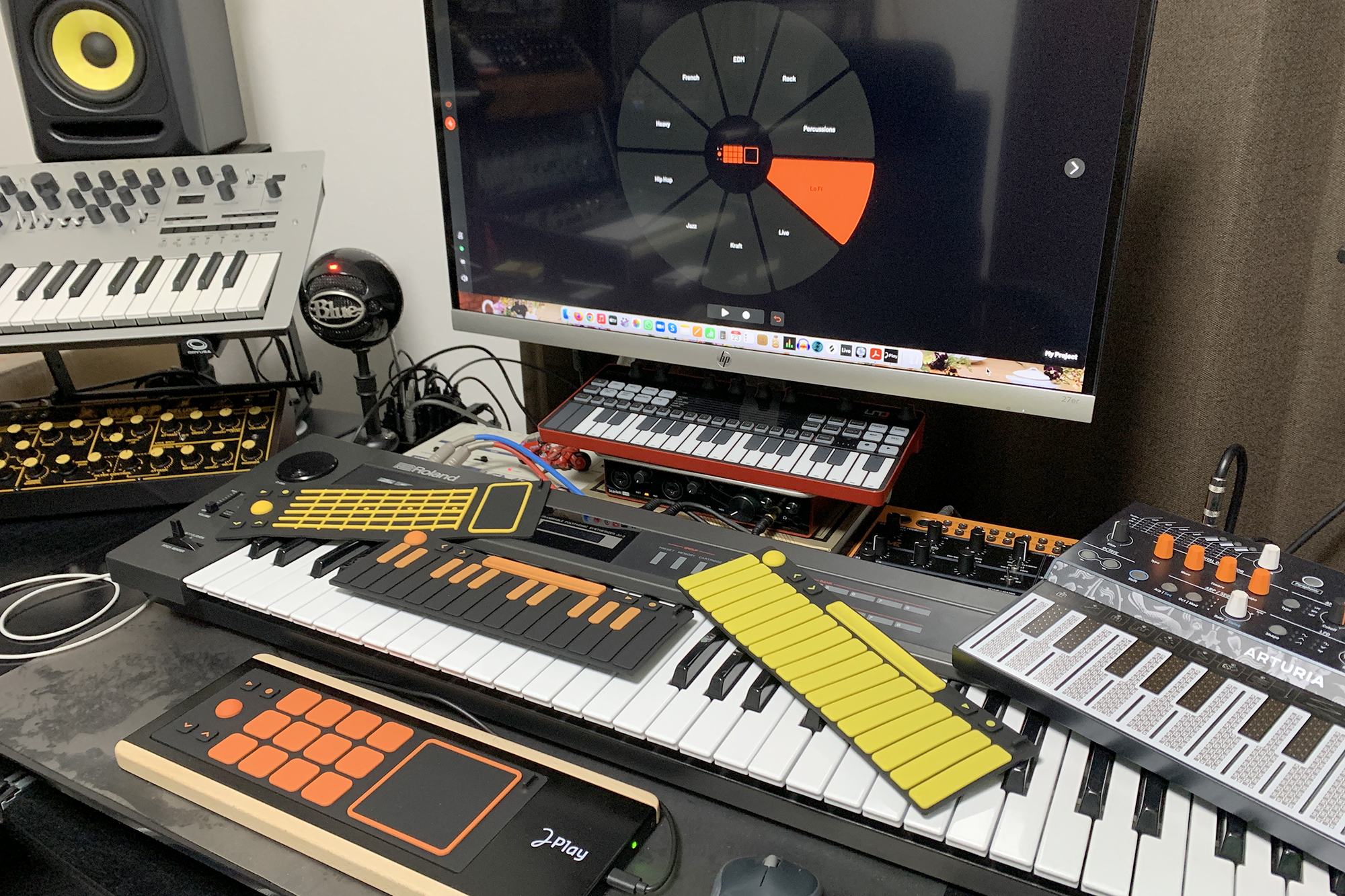 Joué Music Instruments’ Joué Play MIDI controller in the studio