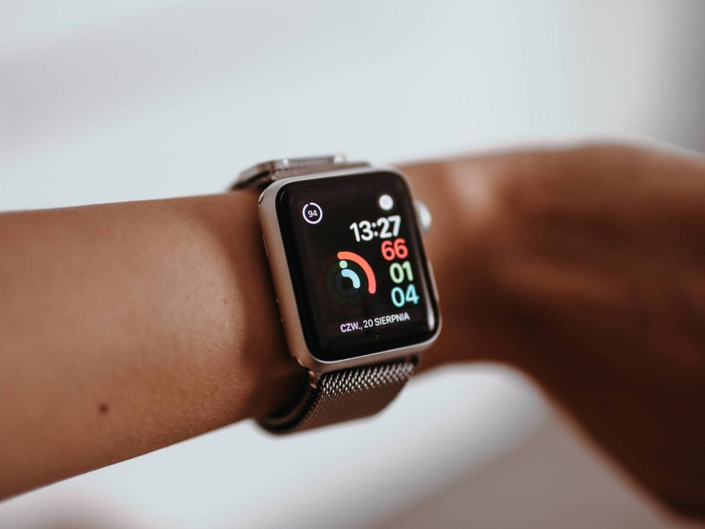 How to make your Apple Watch battery last longer | Popular Science