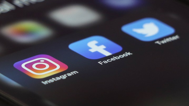 How to edit posts on Facebook, Instagram, and Twitter | Popular Science