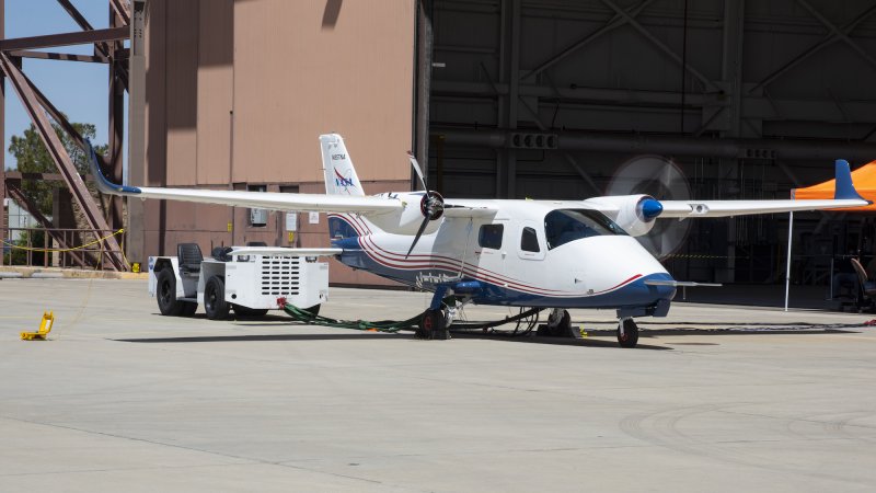 NASA aims to fly its experimental electric plane this year