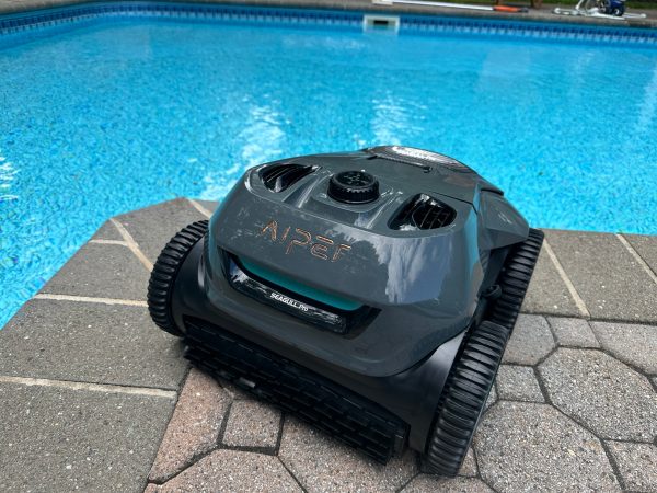 The best pool vacuums for 2024