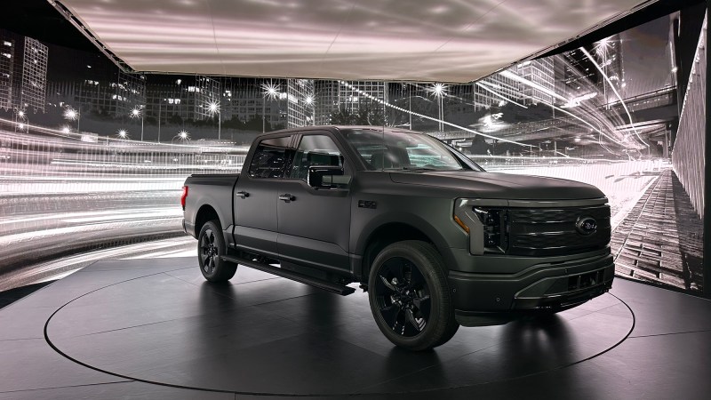 F-150 Lightning Platinum Black edition