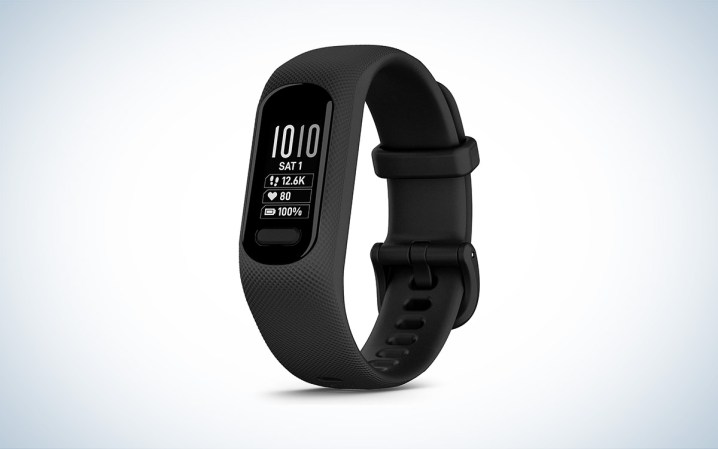  The Garmin vívosmart 5 cheap fitness tracker with black band against a white background