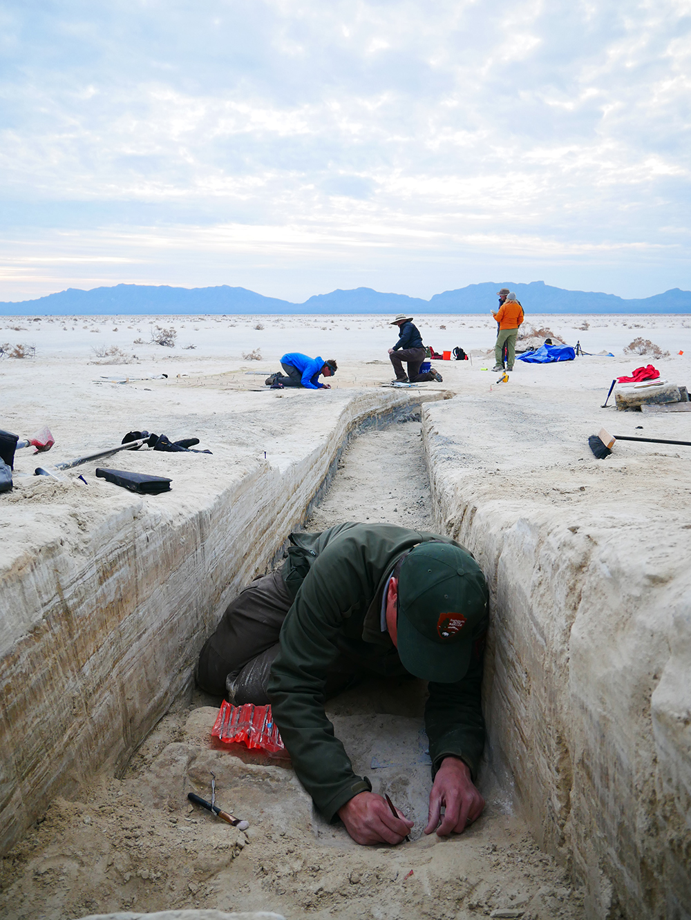 White Sands Human Footprints Re-analyzed To Confirm Age | Popular Science