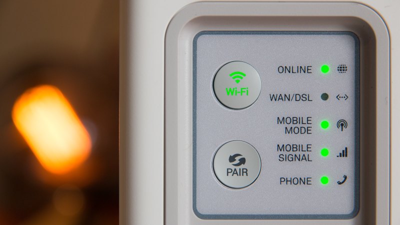 the signal display on a home wifi router