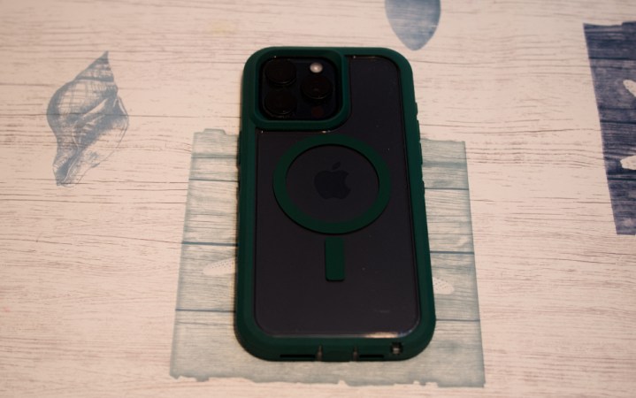  An Otterbox Defender XT Series Clear Case on a table