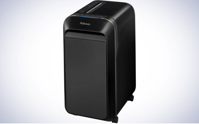 Fellowes ‎Powershred LX22M 20-Sheet 100 Percent Jam-Proof Micro Cut Paper Shredder on a plain white background.