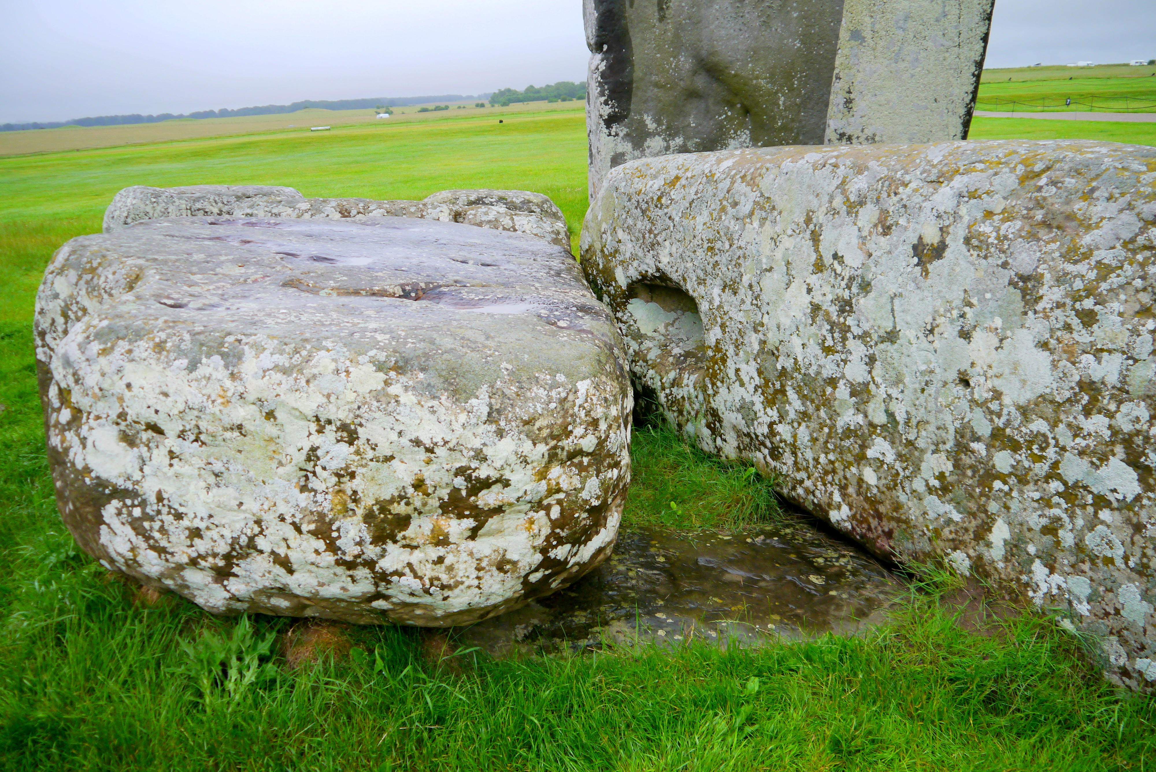 two large stones at stonehenge in england