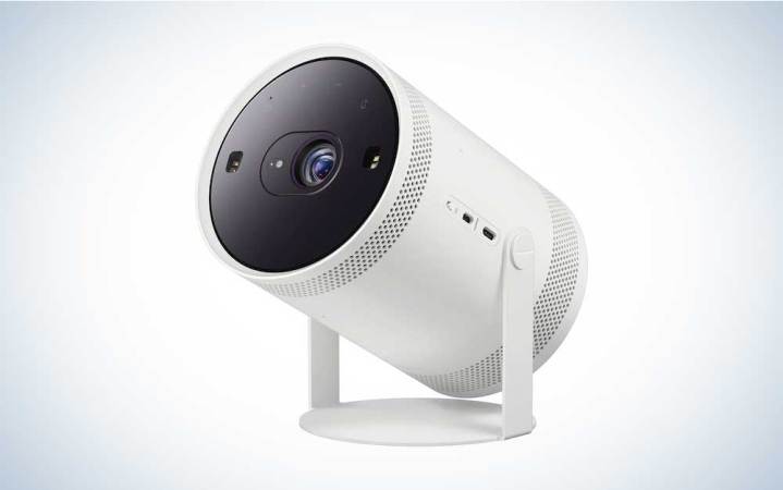 Samsung Freestyle 2nd Generation projector displayed on an ⁢unadorned backdrop.