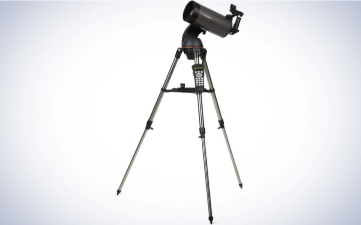  Celestron NexStar 127SLT on a plain white background.