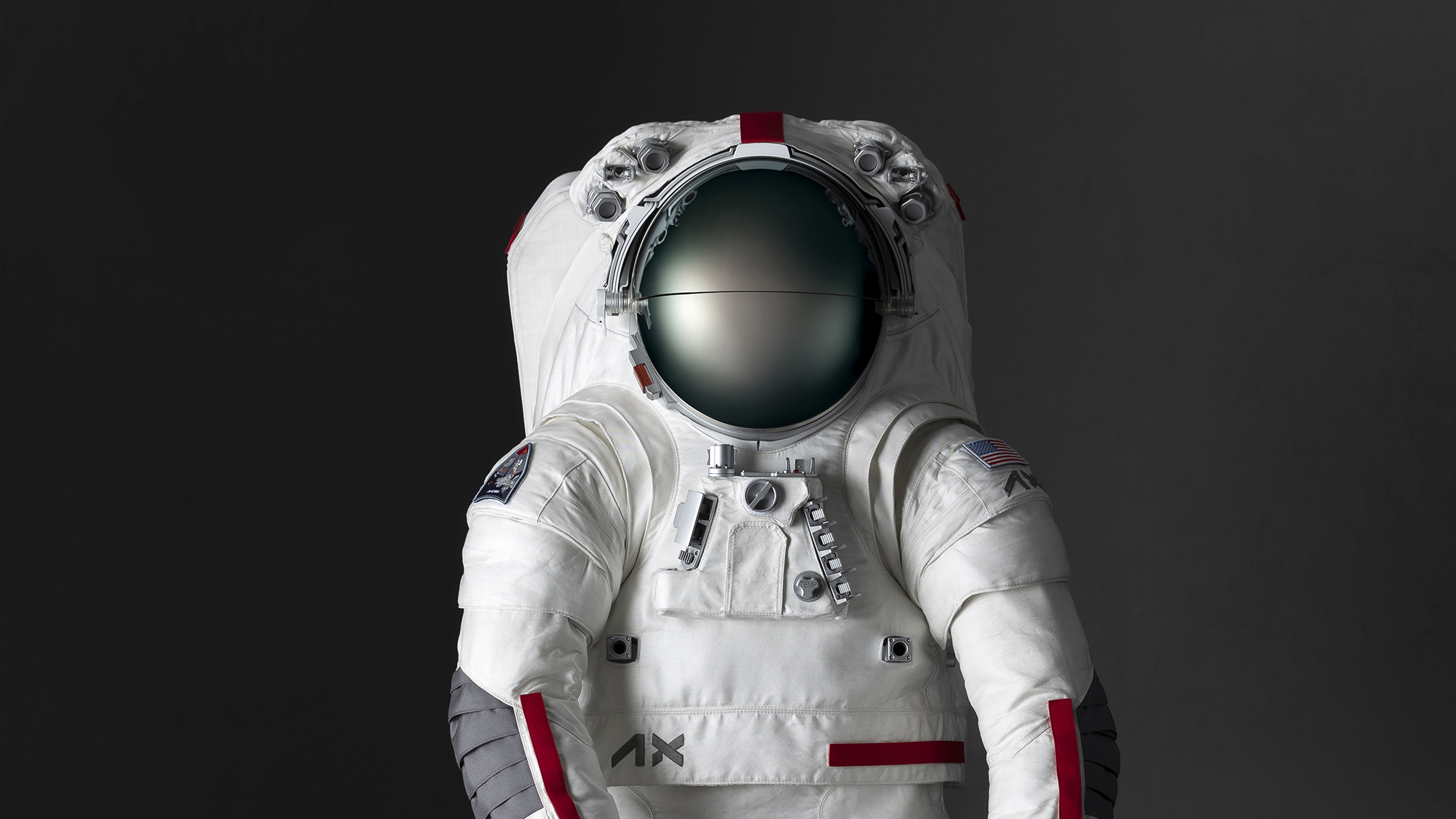 How Prada’s fancy Artemis III spacesuits work thumbnail