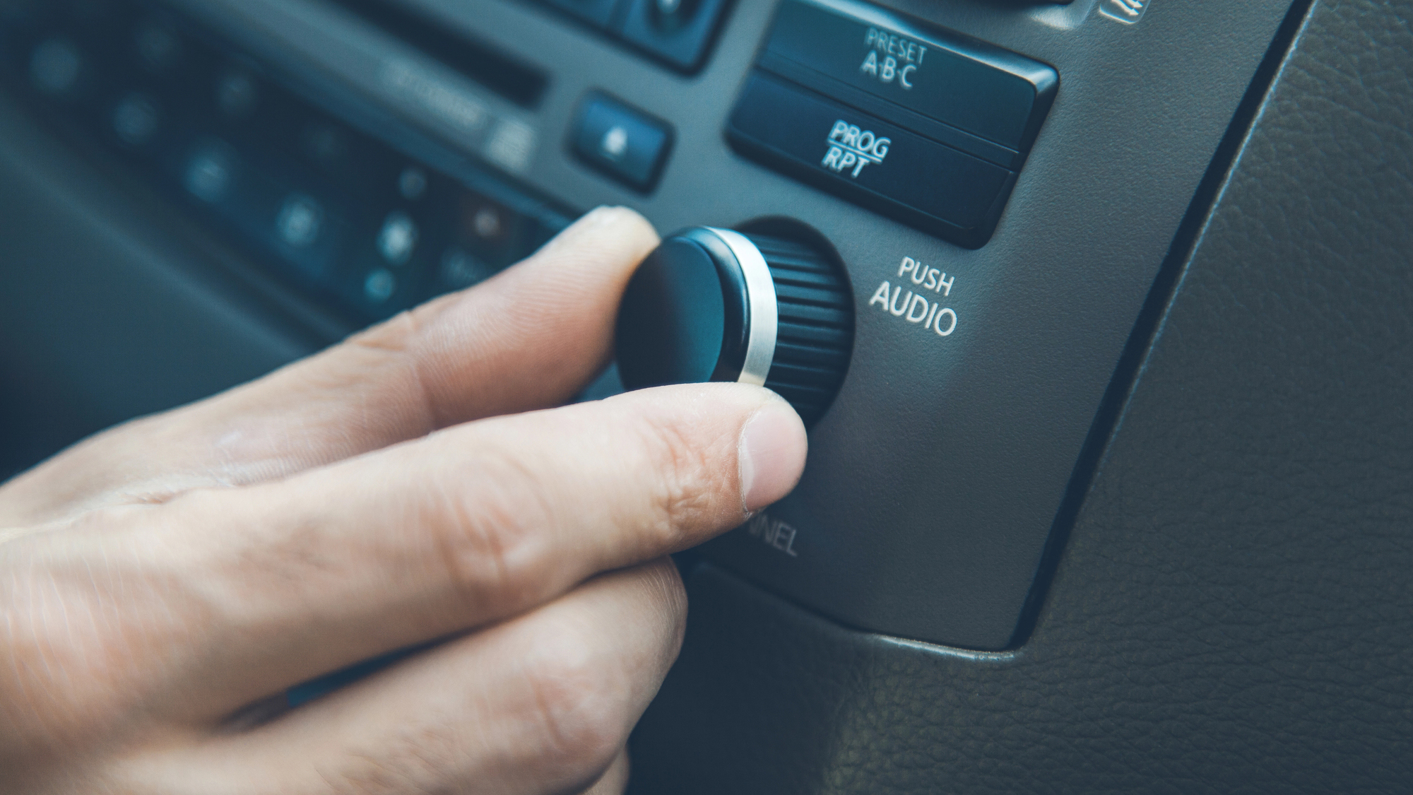 Carmakers are shifting away from touchscreen-heavy designs and reintroducing physical buttons and knobs for in-car controls.