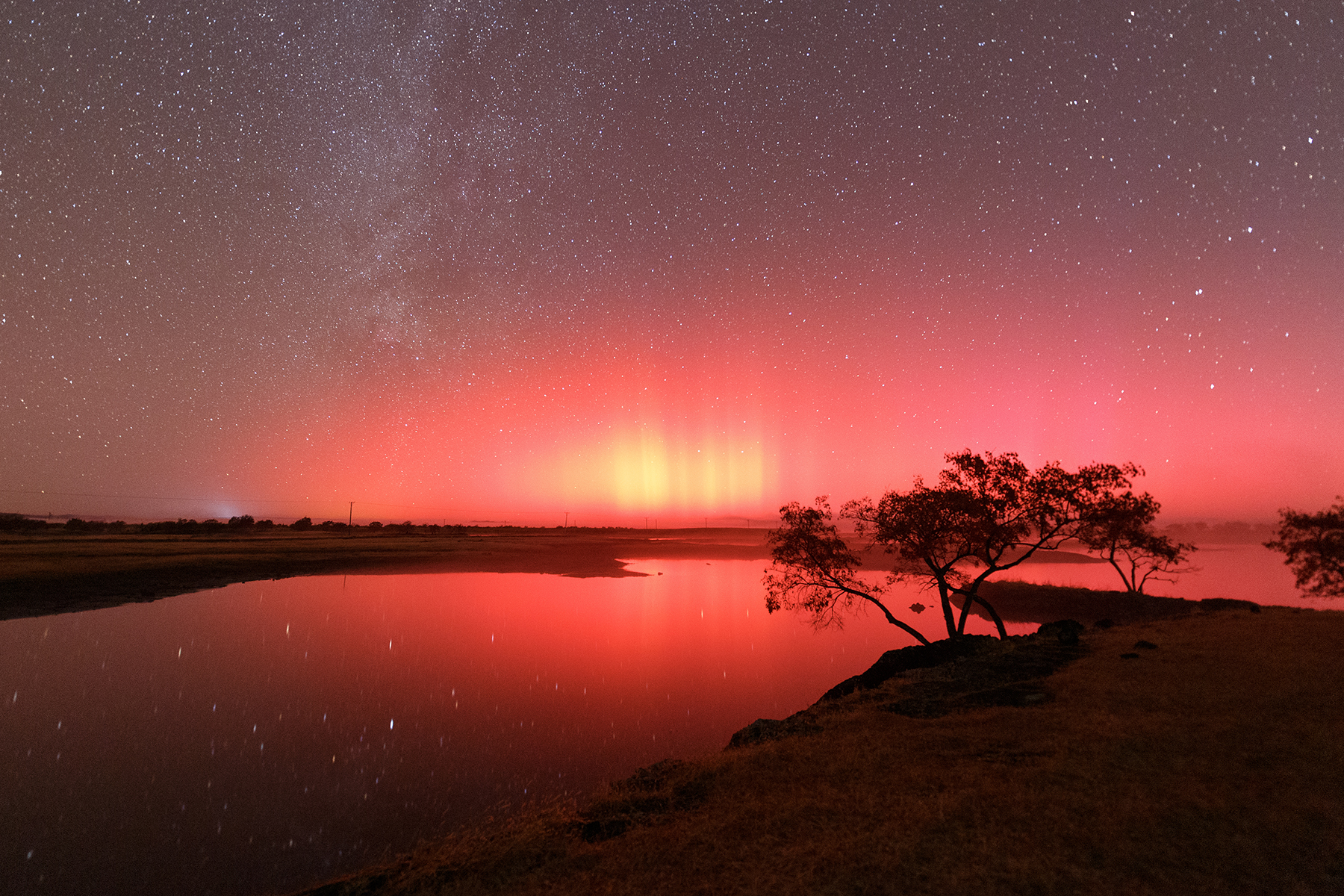 MUDANJIANG, CHINA - OCTOBER 11: Aurora borealis shines in the sky on October 11, 2024 in Mudanjiang, Heilongjiang Province of China. (Photo by Wang Baoxun/VCG via Getty Images)