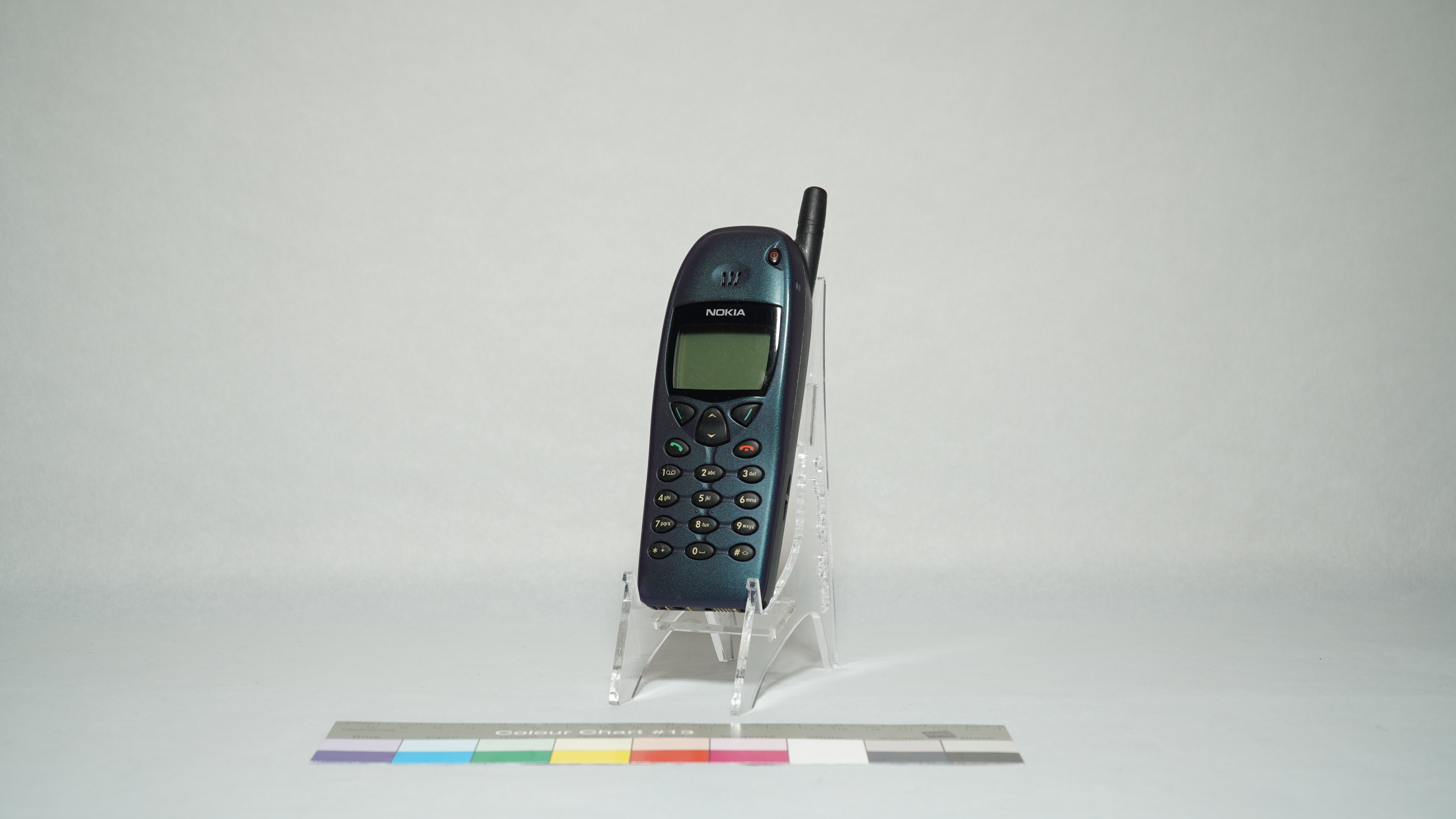 Nokia 6110 cell phone