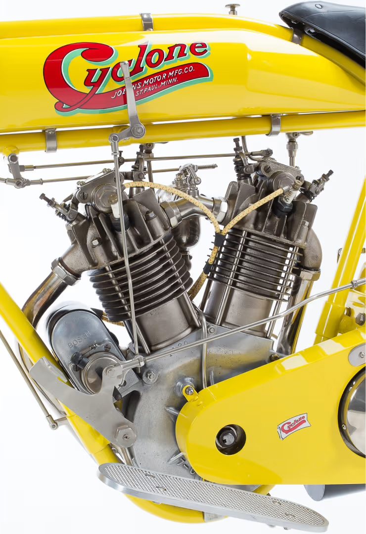 Cyclone V-twin engine